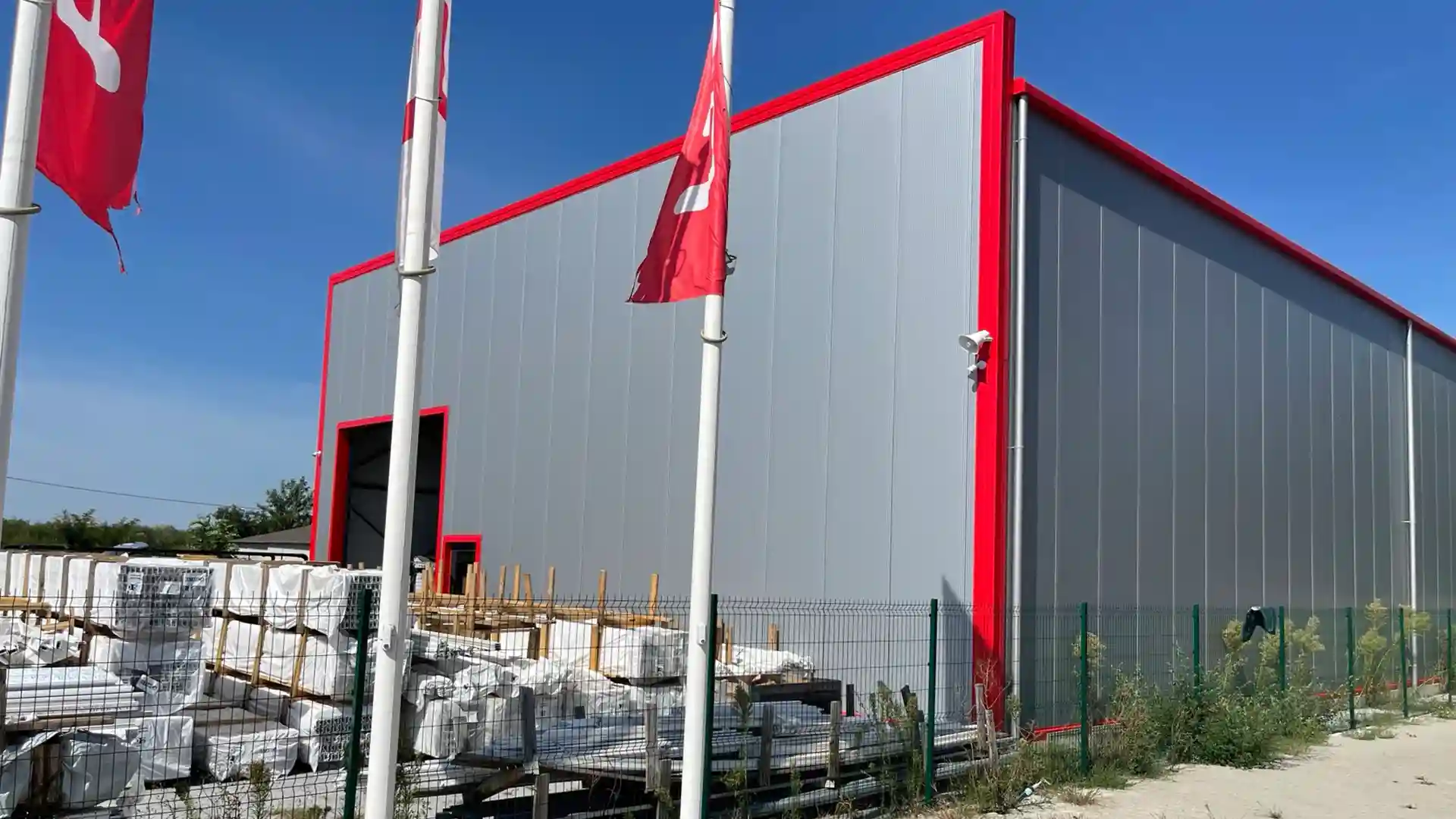 Magacinska hala, 500 m²